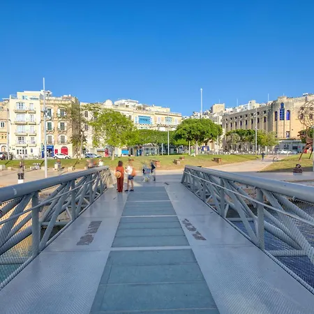 1 At The New Casa Vittoria By Sf Homes דירה *